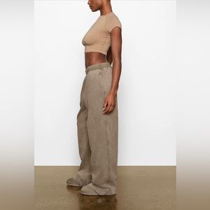 🔥NWT SKIMS BOYFRIEND FLEECE PANT